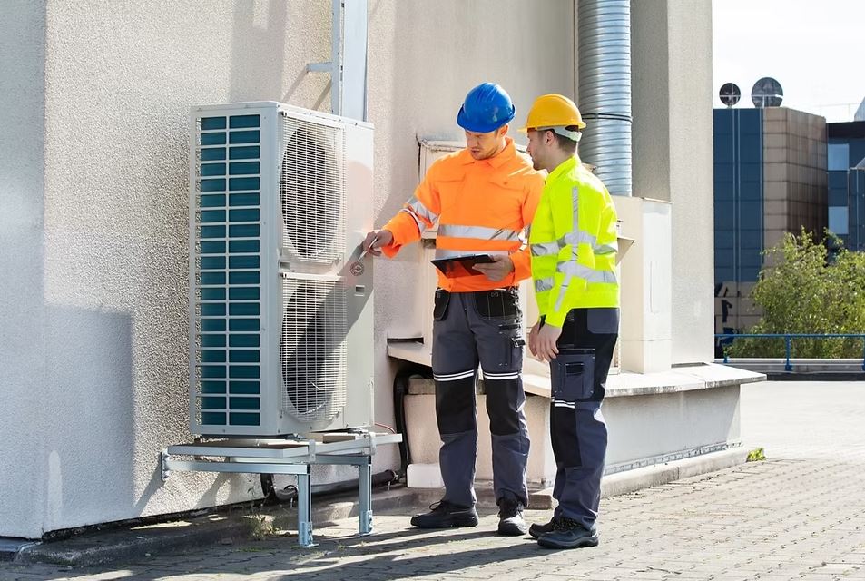 7 Signs Your Commercial HVAC Needs Maintenance